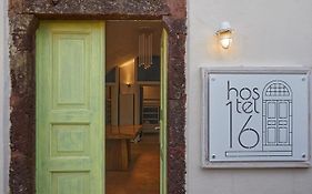 Hostel 16 Oia